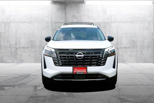 Everest White P 2026 Nissan Pathfinder SV
