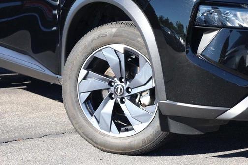 Black 2025 Nissan Rogue SV