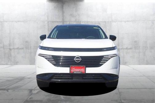 White Pearl 2026 Nissan Murano Platinum