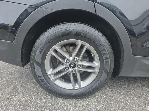 Twilight Black 2017 Hyundai Santa Fe Sport 2.4L