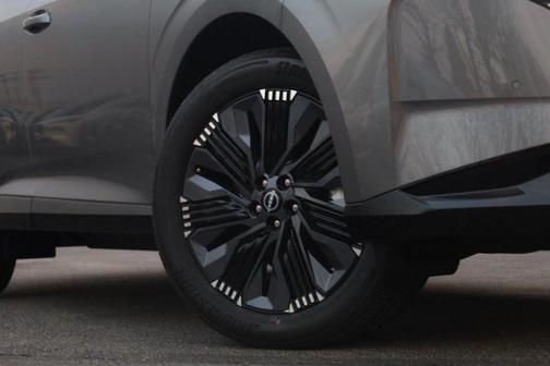 Gun Metallic 2026 Nissan Murano Platinum