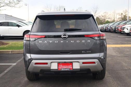 Gun Metallic 2025 Nissan Pathfinder SL