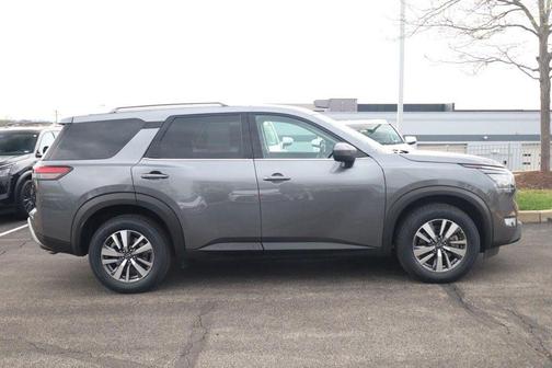 Gun Metallic 2025 Nissan Pathfinder SL