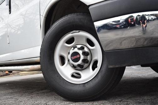 2024 GMC Savana 2500 Work Van