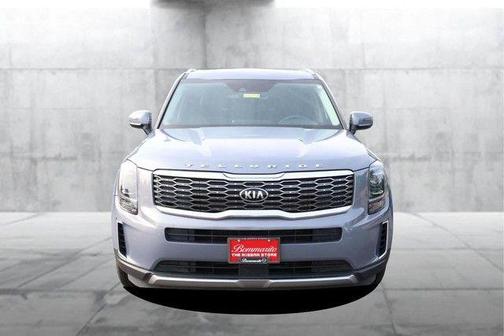 Everlasting Silver 2020 Kia Telluride EX