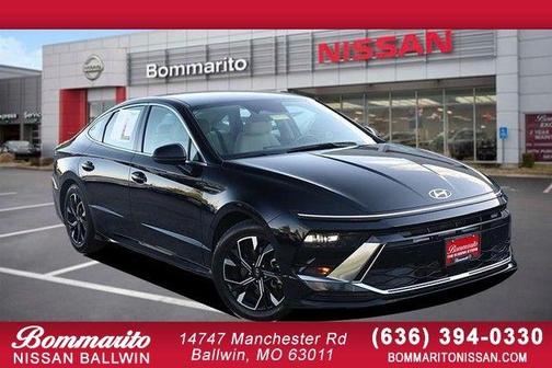 Black 2025 Hyundai SONATA SEL