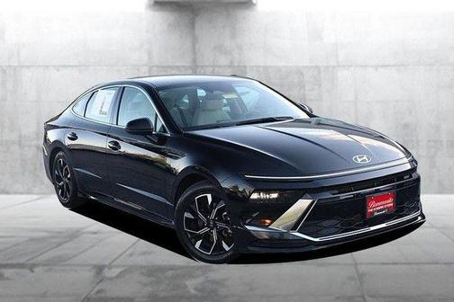 Black 2025 Hyundai SONATA SEL