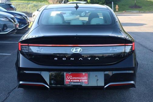 Black 2025 Hyundai SONATA SEL