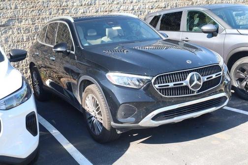 Obsidian Black Metallic 2024 Mercedes-Benz GLC 300 Base 4MATIC