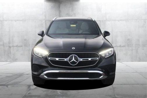 Obsidian Black Metallic 2024 Mercedes-Benz GLC 300 Base 4MATIC