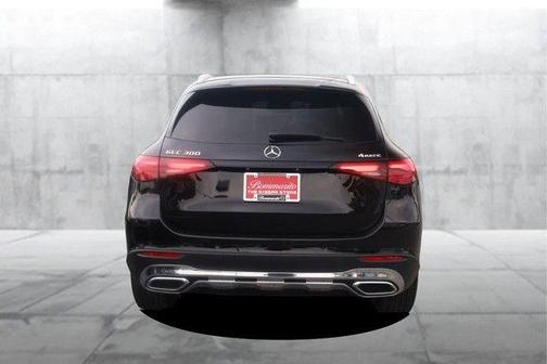 Obsidian Black Metallic 2024 Mercedes-Benz GLC 300 Base 4MATIC