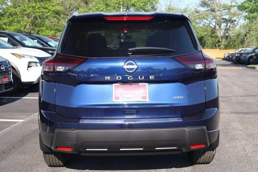 Deep Ocean Blue 2026 Nissan Rogue SV