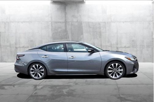 2023 Nissan Maxima Platinum