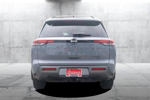 Boulder Gray Metallic 2026 Nissan Pathfinder Platinum