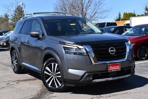 2023 Nissan Pathfinder Platinum