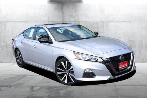 Brilliant Silver Metallic 2019 Nissan Altima 2.5 SR