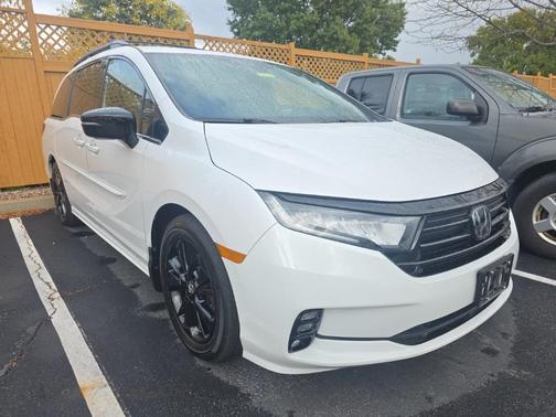 2024 Honda Odyssey Sport
