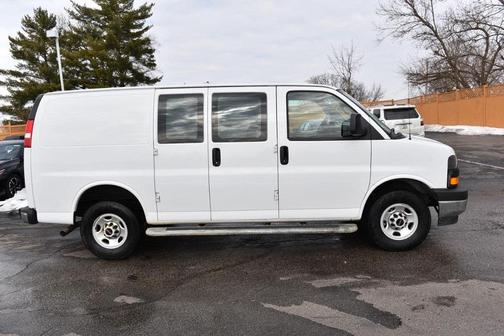 2024 GMC Savana 2500 Work Van