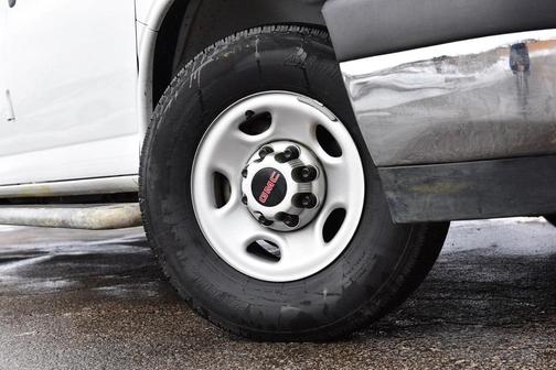 2024 GMC Savana 2500 Work Van