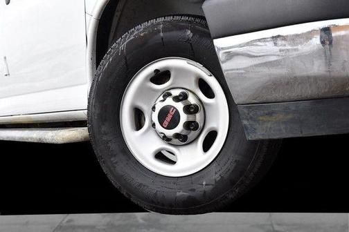 2024 GMC Savana 2500 Work Van