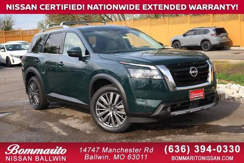 Obsidian Green Pearl / Super Black 2025 Nissan Pathfinder SL