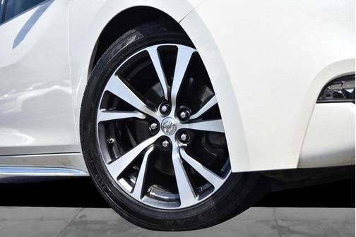 2017 Nissan Maxima 3.5 Platinum