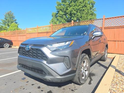 2024 Toyota RAV4 Hybrid XLE