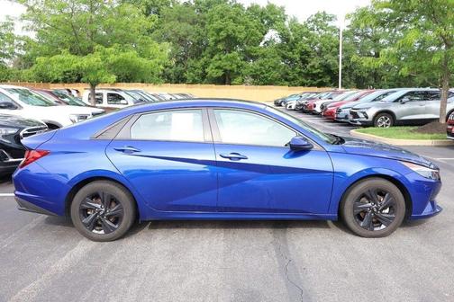 Intense Blue 2022 Hyundai ELANTRA SEL