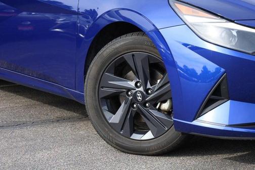 Intense Blue 2022 Hyundai ELANTRA SEL