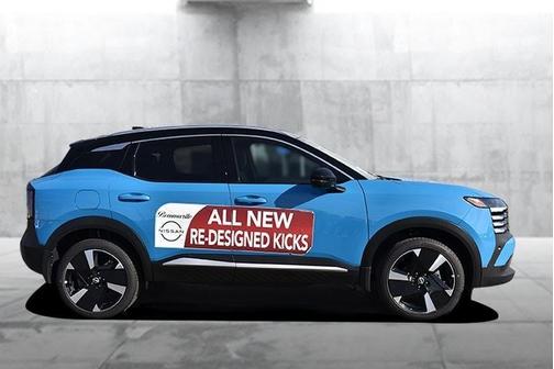 2025 Nissan Kicks SR