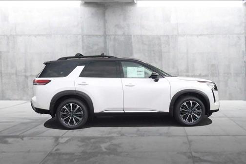 White / Black 2026 Nissan Pathfinder Platinum