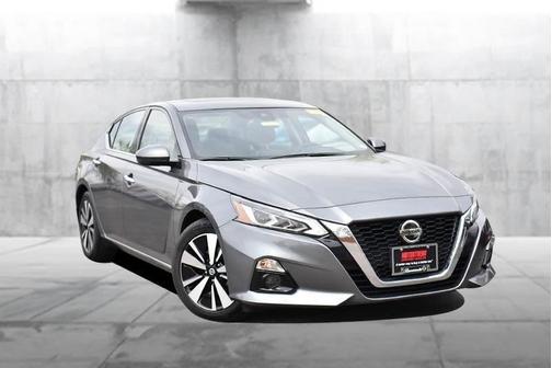 2022 Nissan Altima 2.5 SL
