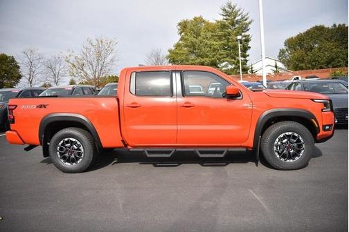 2025 Nissan Frontier PRO-4X