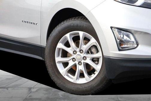 Silver Ice Metallic 2021 Chevrolet Equinox 1LT
