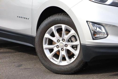 Silver Ice Metallic 2021 Chevrolet Equinox 1LT