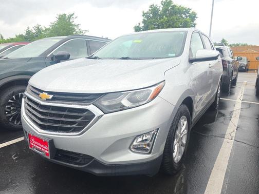 Silver Ice Metallic 2021 Chevrolet Equinox 1LT