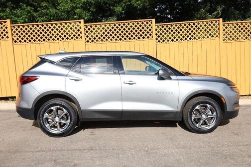 Sterling Gray Metallic 2025 Chevrolet Blazer LT