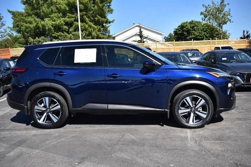 2024 Nissan Rogue SL