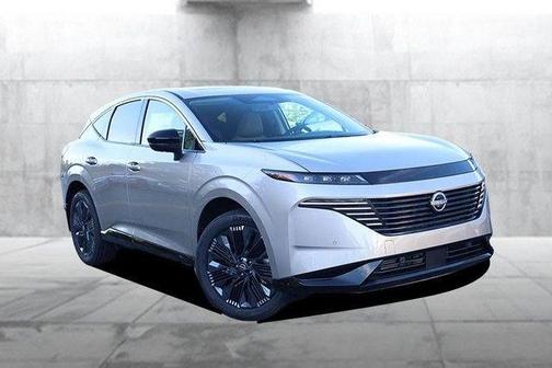 Silver Metallic 2026 Nissan Murano Platinum