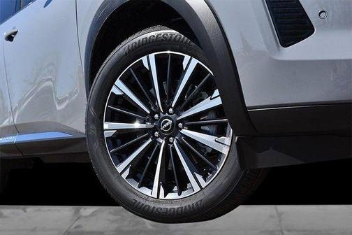 Boulder Gray Metallic 2026 Nissan Pathfinder Platinum