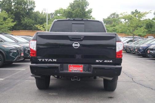 Black 2024 Nissan Titan SV