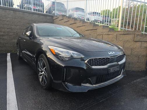 Aurora Black 2022 Kia Stinger GT-Line