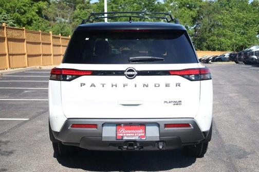 White / Black 2026 Nissan Pathfinder Platinum