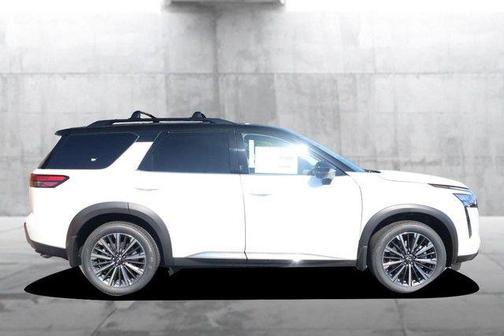 White / Black 2026 Nissan Pathfinder Platinum
