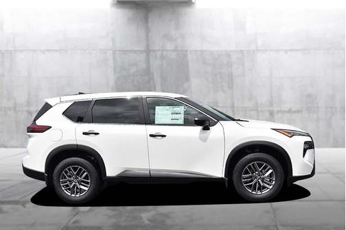 2025 Nissan Rogue S