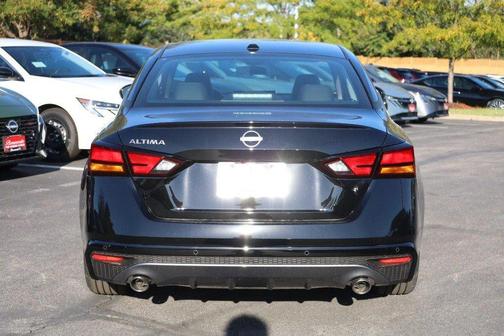 Super Black 2026 Nissan Altima SV
