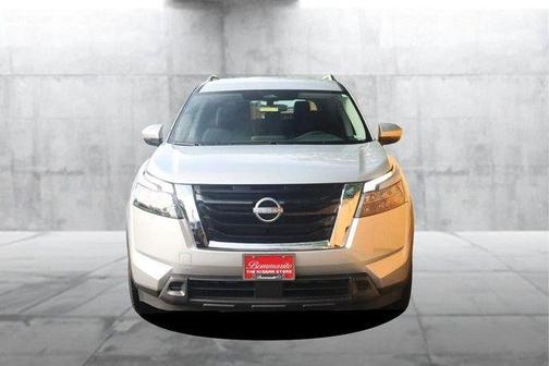 Brilliant Silver Metallic 2025 Nissan Pathfinder SV