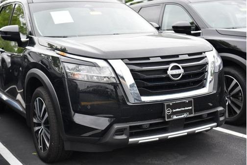 2024 Nissan Pathfinder Platinum