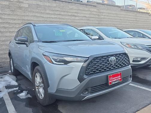 2025 Toyota Corolla Cross LE