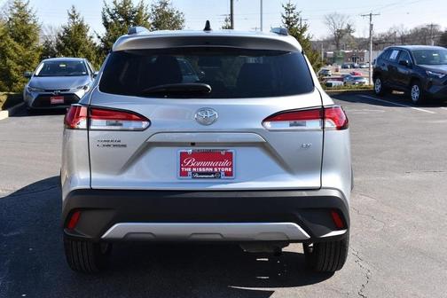 2025 Toyota Corolla Cross LE